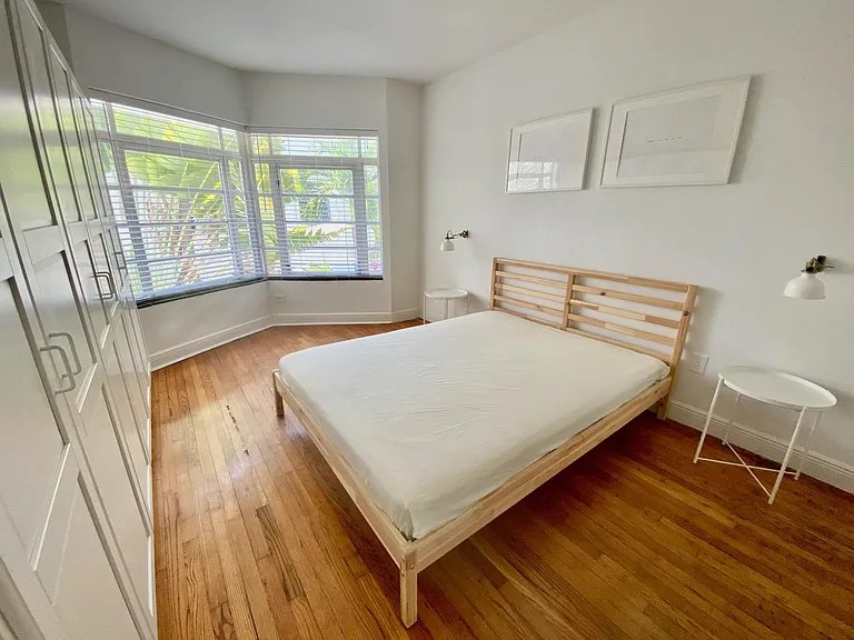 1521 Meridian Ave #202 — Photo 21