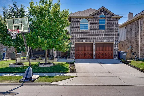 13704 Blueberry Hill Dr Photo 1
