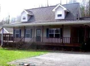 1420 Matthew St, Blairsville, GA 30512