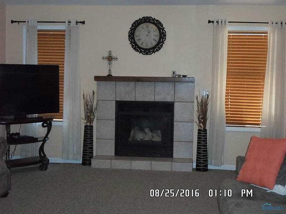 3rd image of 1633 Fairlawn St