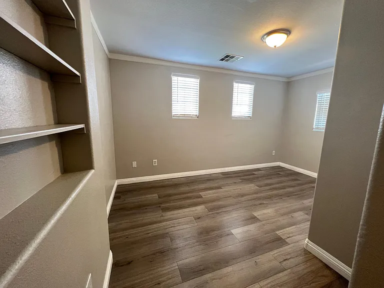 8048 Windmill Villa St — Photo 10