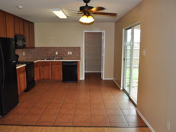 4th image of 114 Gayleh Ln
