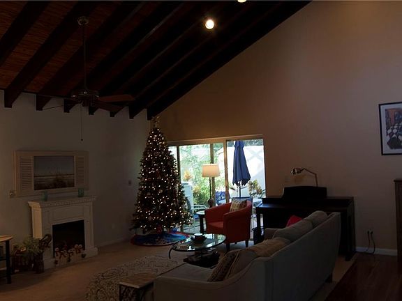 3rd image of 2764 Sand Hollow Ct