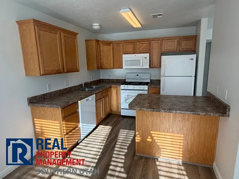 794 N 195 W — Photo 6