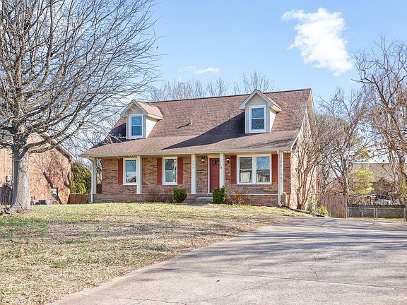 2nd image of 307 Windrush Dr
