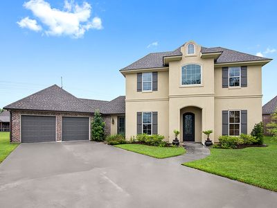 100 Channel Dr, Broussard, LA, 70518