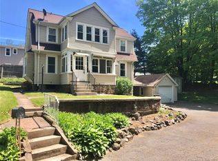 4 Boulevard, Newington, CT 06111