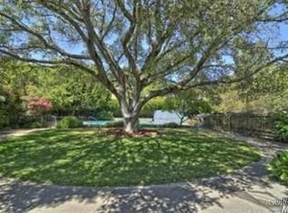 15 Via La Cumbre, Kentfield, CA 94904