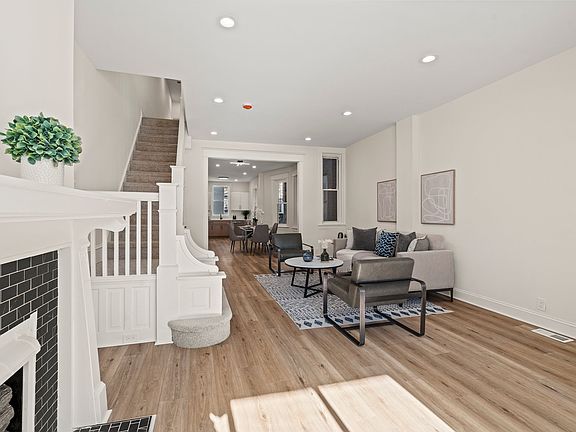 4th image of 2921 W Oxford St #1
