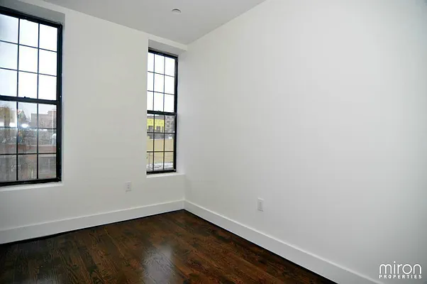 Rented by Miron Properties | media 59