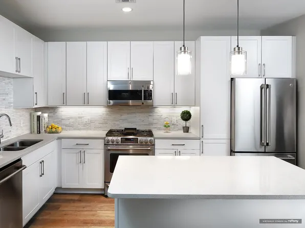 Avalon Rockville Centre