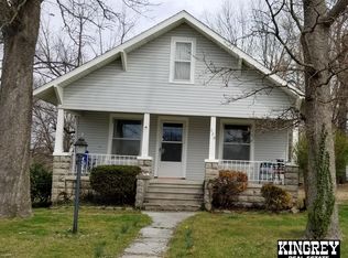 528 E 9th St, Baxter Springs, KS 66713