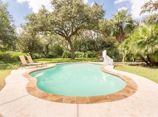 124 Sequoia Dr, Hollywood Park, TX 78232