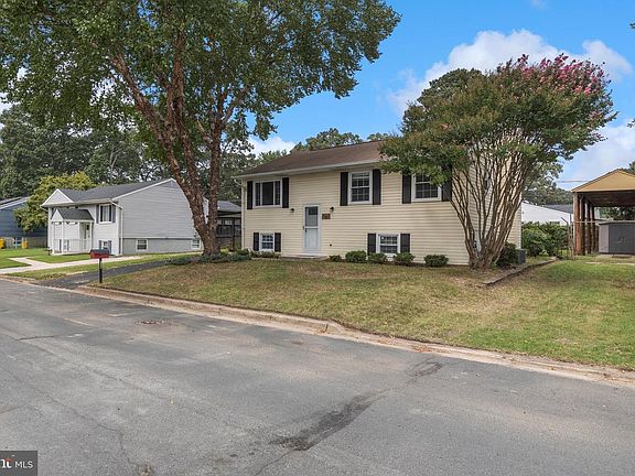 2nd image of 756 219th St