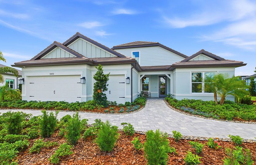 Stellar Grand Exterior
