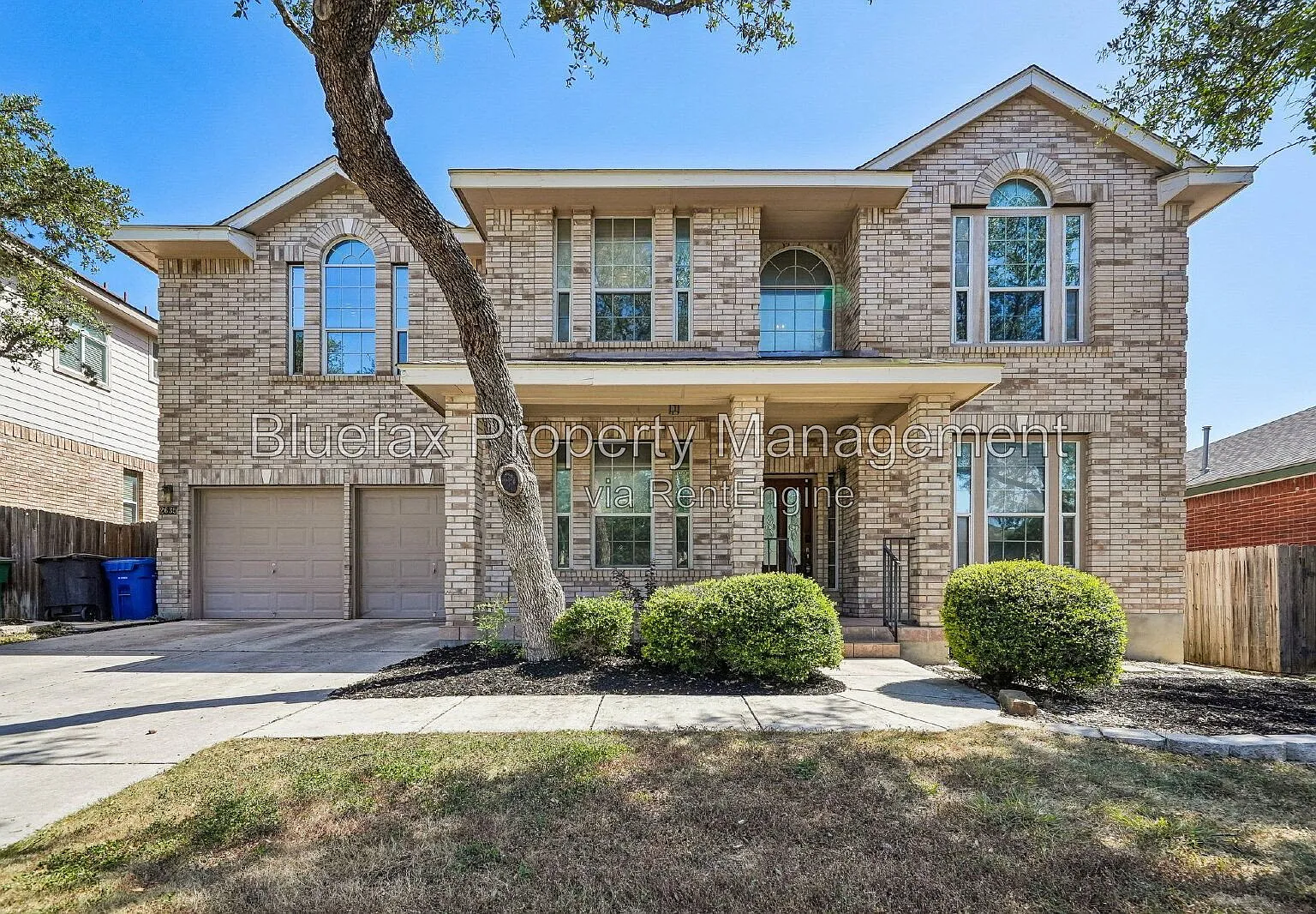 4 bed, 3.5 bath, 2772 sqft, $2,100 — Photo 1