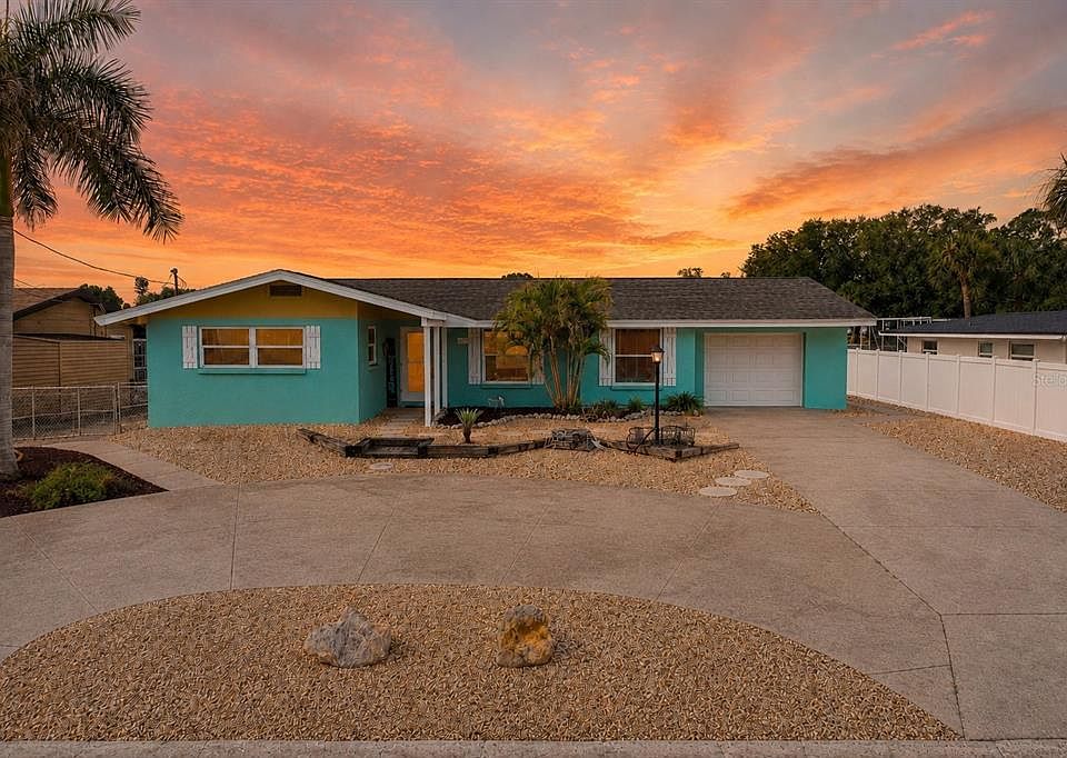 1st image of 9907 ROYAL PALM DRIVE