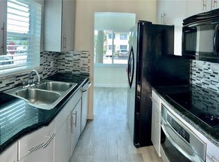 2061 NW 81st Ave APT 611, Hollywood, FL 33024