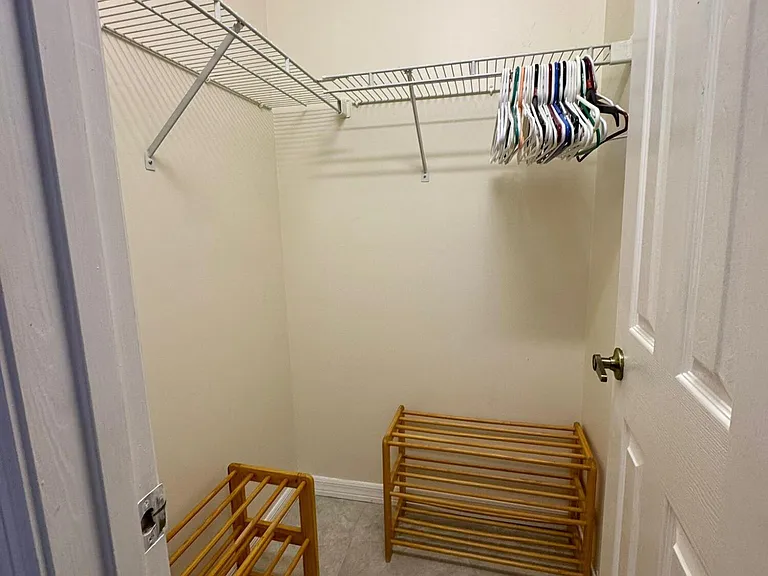 2141 SW Import Dr — Photo 22