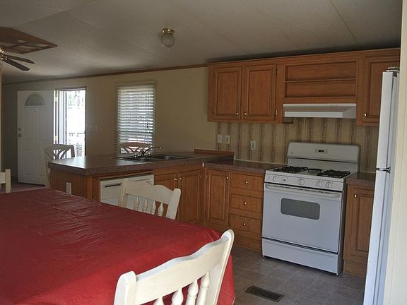 5th image of 32293 Tranquility Ln