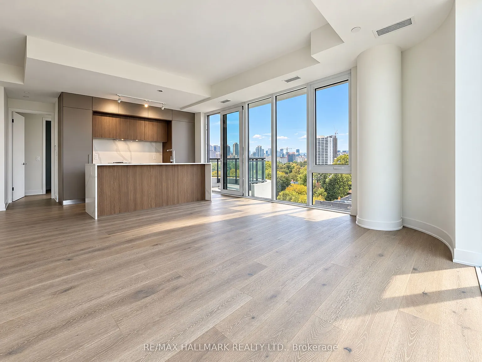 2 bed, $4,350 — Photo 4