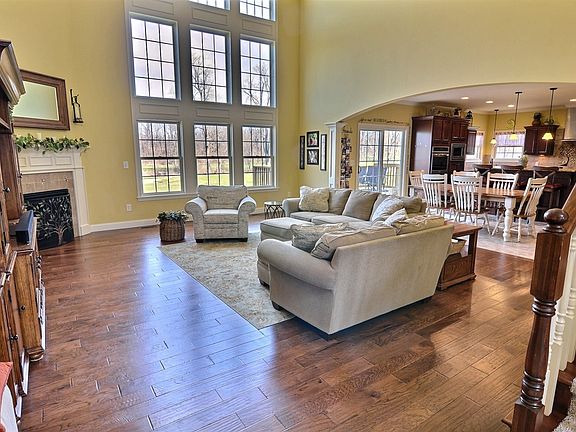 4th image of 5199 Flowermound Dr