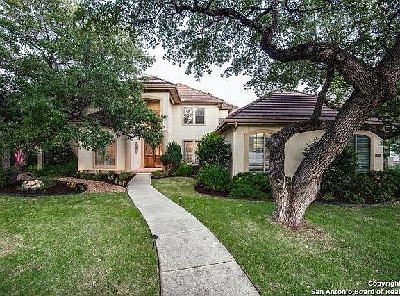 2nd image of 338 Regent Cir