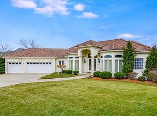 5521 NE Northgate Xing, Lees Summit, MO 64064