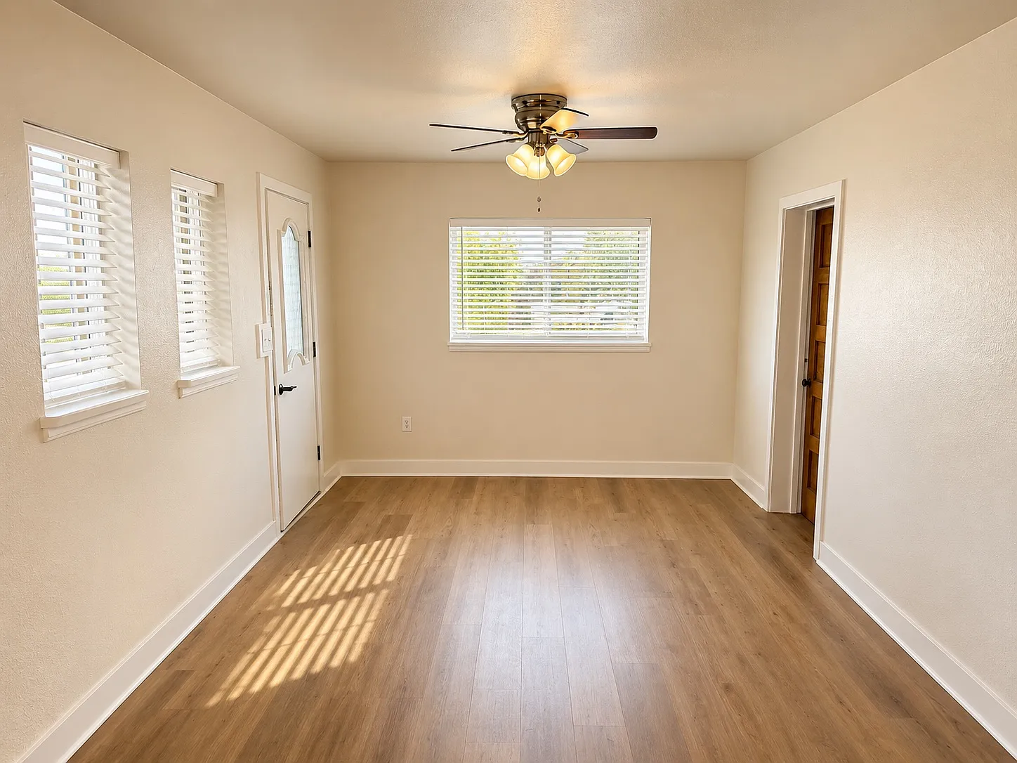 1 bed, 650 sqft, $1,425 — Photo 4