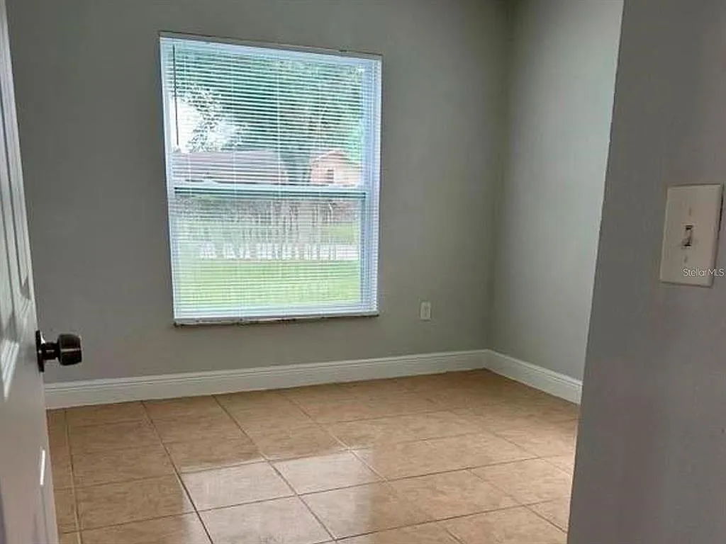 2 bed, 1.0 bath, 676 sqft, $1,347 — Photo 4
