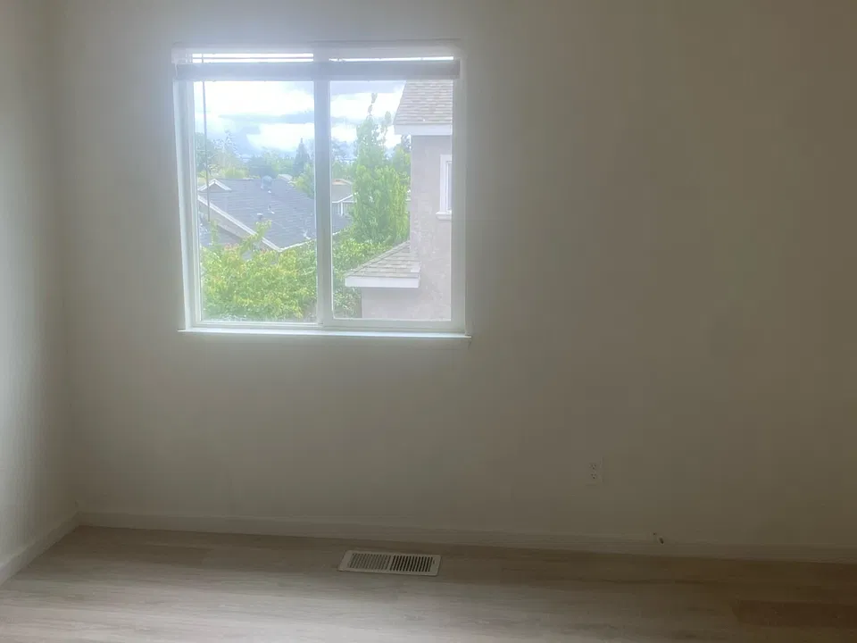 1055 Vermont Ave #113
