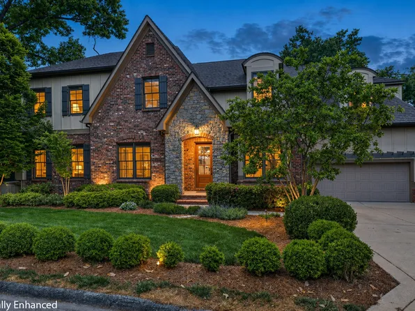 2303 20th Ave S, Nashville, TN 37212