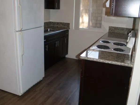 Sea Chase (Acacia Avenue), 252 Acacia Ave APT 202, Carlsbad, CA 92008