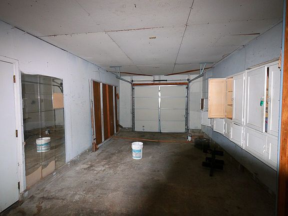 4th image of 3713 22nd Ave