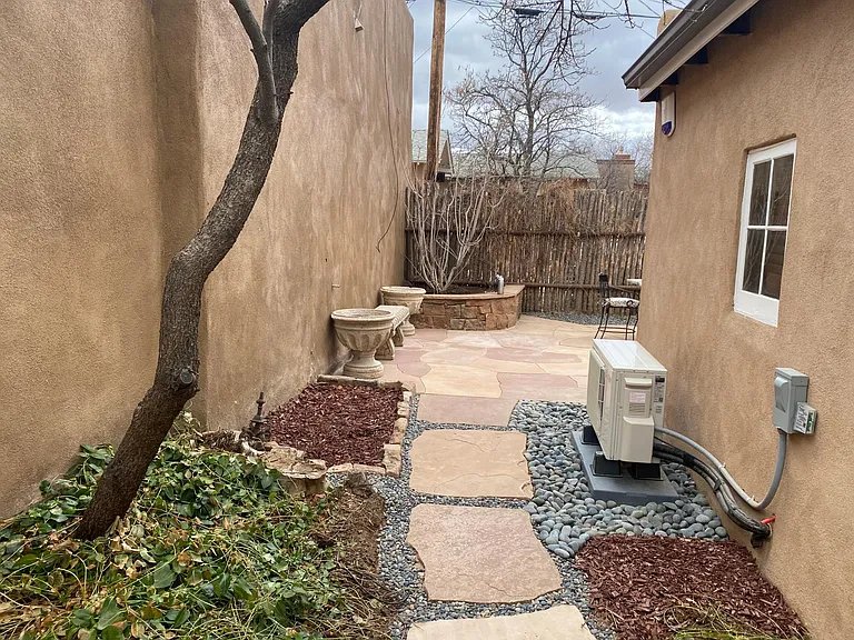212 E Santa Fe Ave #B — Photo 23