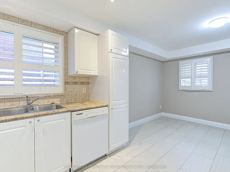 4 Compton Ct — Photo 15