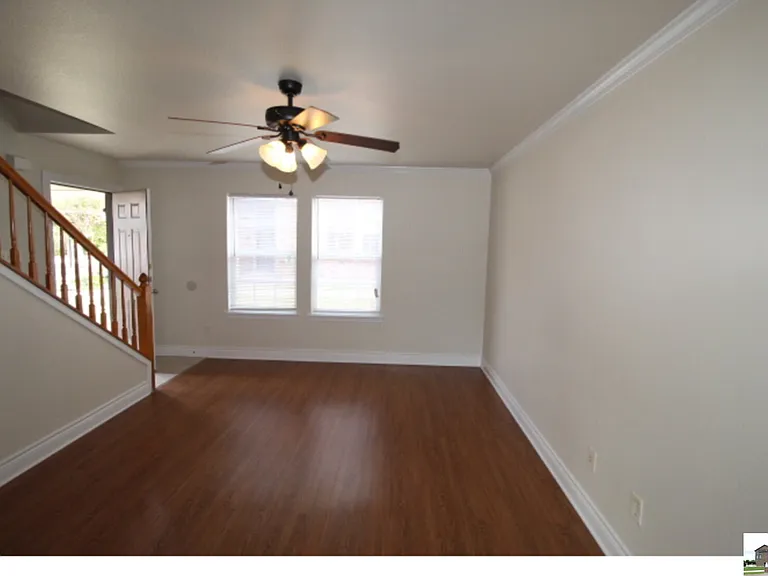 402 Bowden Ave #B — Photo 10