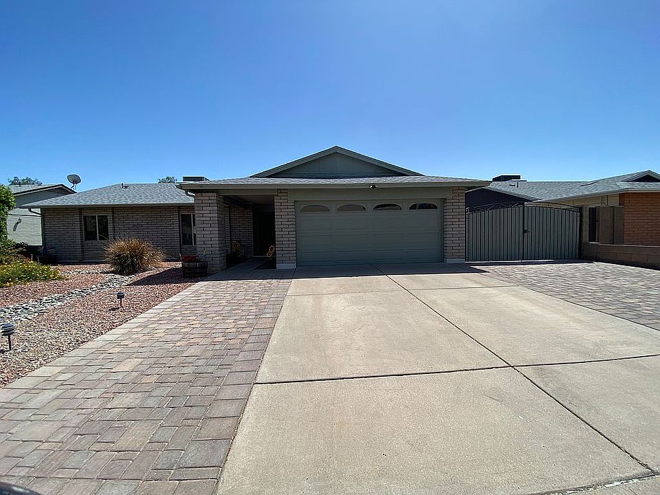 1st image of 5819 W Crocus Dr