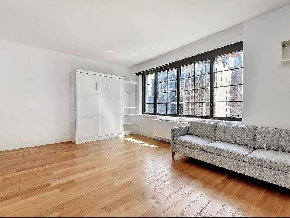 1st image of 2721 44th Dr APT 705