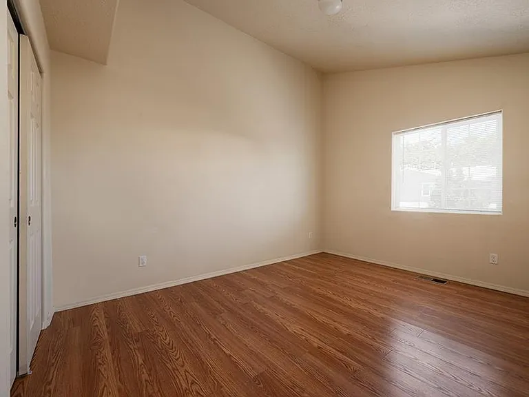 ZIA Townhomes — Photo 11