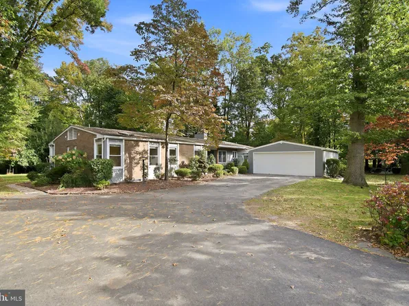 36 Bear Brook Rd, Princeton, NJ 08540