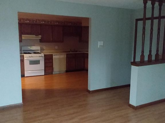 2nd image of 2607 Harvest Dr