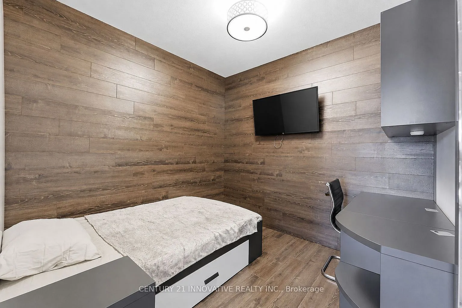 1 bed, $1,099 — Photo 3