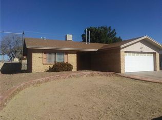 11471 Ed Merrins Dr, El Paso, TX 79936