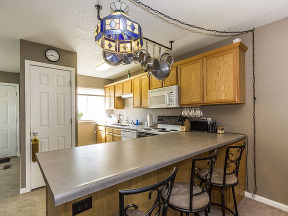5th image of 1316 Christy Dr