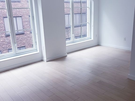 5th image of 535 W 43rd St APT N9c