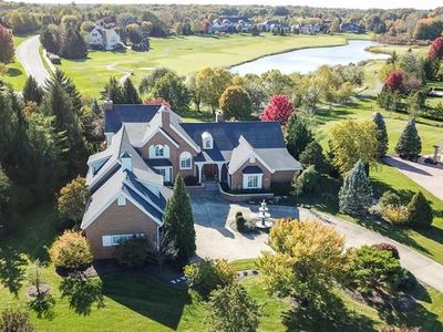 10718 Club Chse, Fishers, IN, 46037