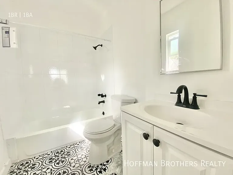 187 W 41st Pl #193.5 — Photo 9