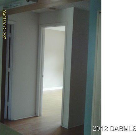 5th image of 556 Breckenridge Vlg