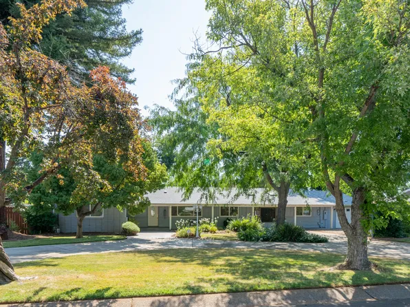4783 Alta Camino Dr, Redding, CA 96002